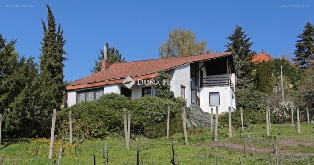 Ház · 5 hálószoba · 200 m² · 199.000.000 Ft