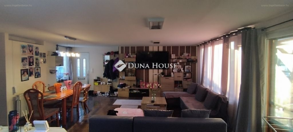 6 bed · 133m² · Ház · 59.900.000 ft