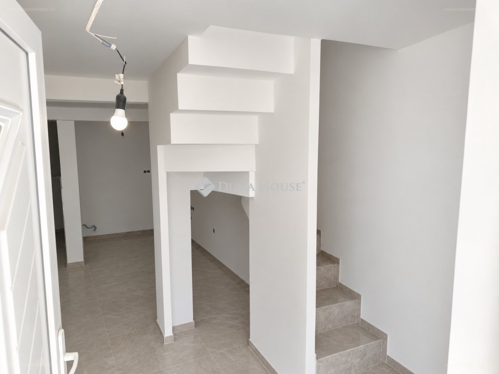 Lakás · 4 hálószoba · 62 m² · 63.000.000 Ft