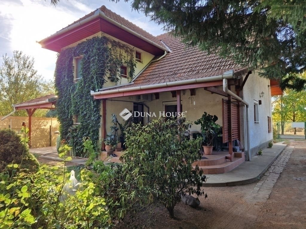 Ház · 8 hálószoba · 161 m² · 115.000.000 Ft