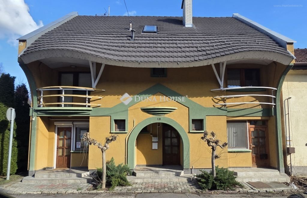 3 bed · 182m² · Családi ház · 95.000.000 ft