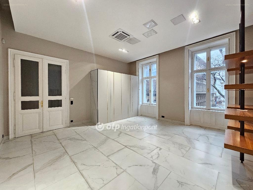 Lakás · 2 hálószoba · 80 m² · 450.000.000 Ft