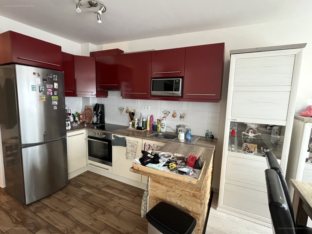 Lakás · 3 hálószoba · 65 m² · 79.900.000 Ft