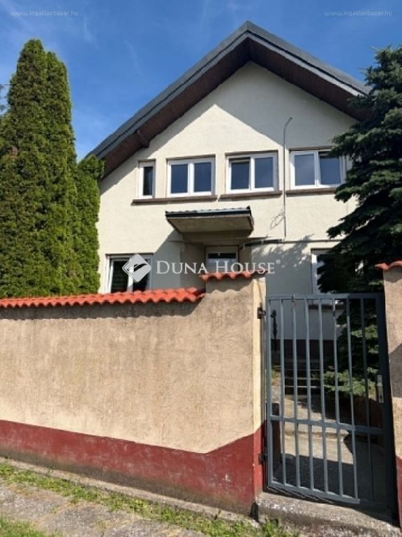 5 bed · 180m² · Családi ház · 99.900.000 ft